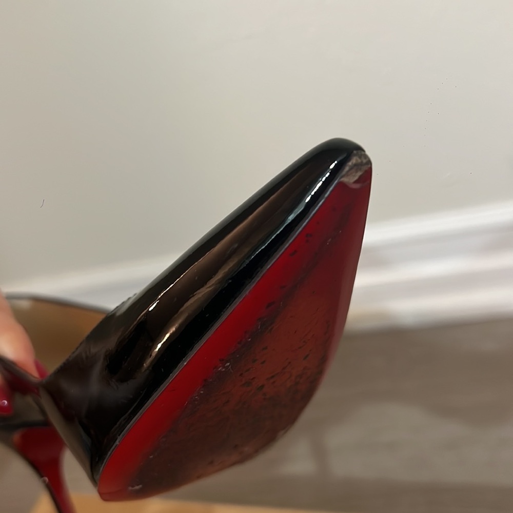 Christian Loboutin 85mm Kate Pump - Picture 6 of 8